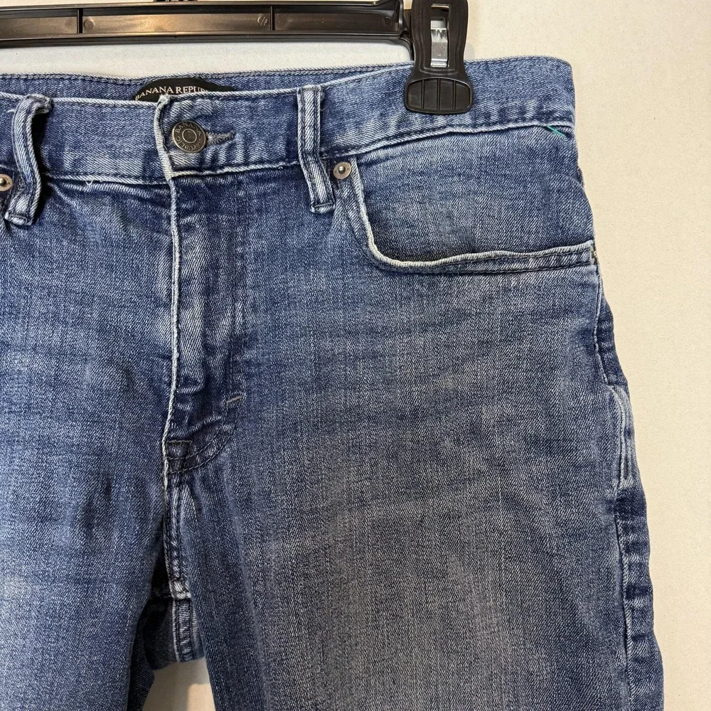 Banana Republic Jeans Mens 31x30 Blue Medium Wash Slim Tapered Stretch Denim